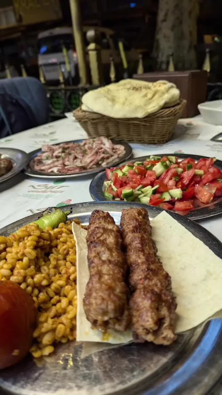 Elifcan K.